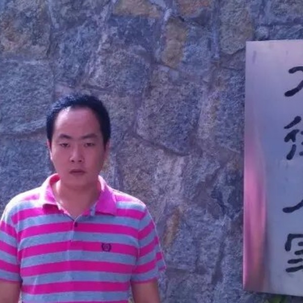 感性愿服饰的照片