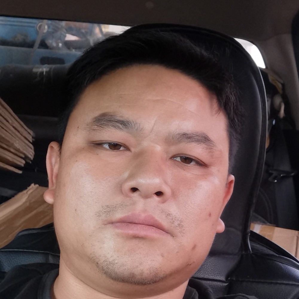 13762765143的照片