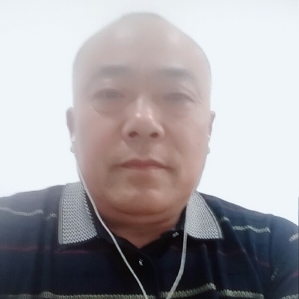 美丽打汉堡的照片