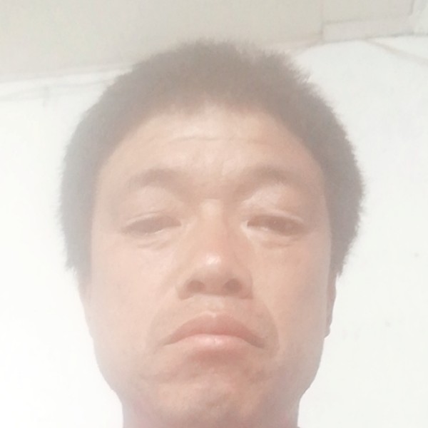 轩辕闻等待的照片