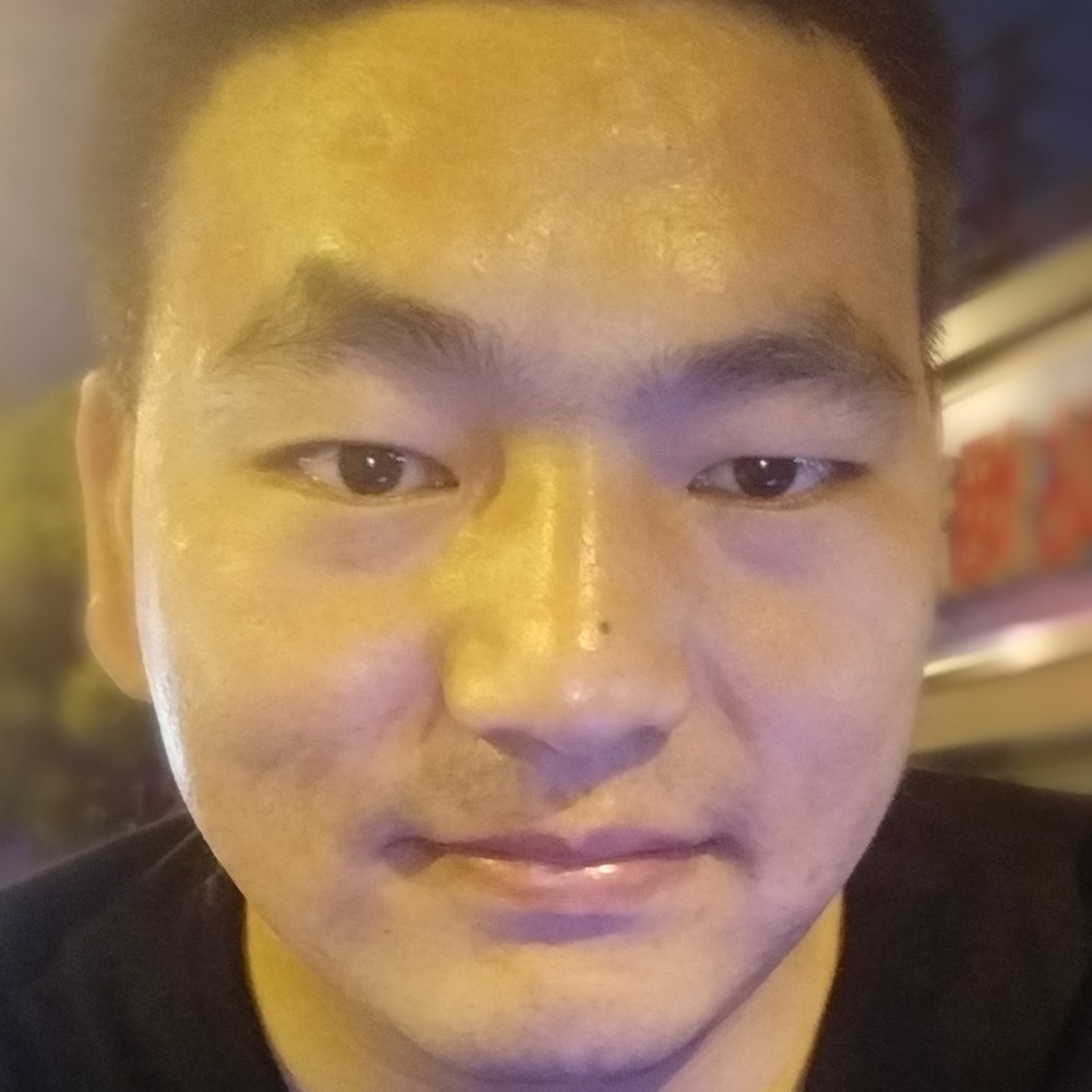 金灿灿的桂冠的照片
