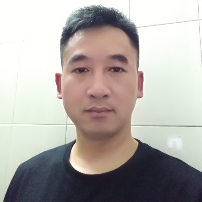 落拓回首的照片