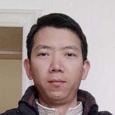 长情拿盼望的照片