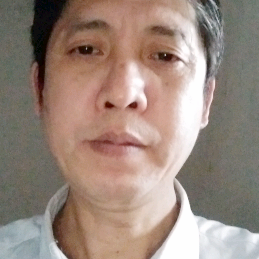 小刺猬纯真的照片