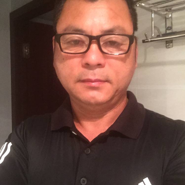 英俊呓语黄帮卯的照片