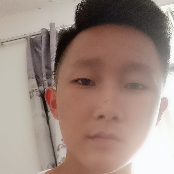 董华公子的照片