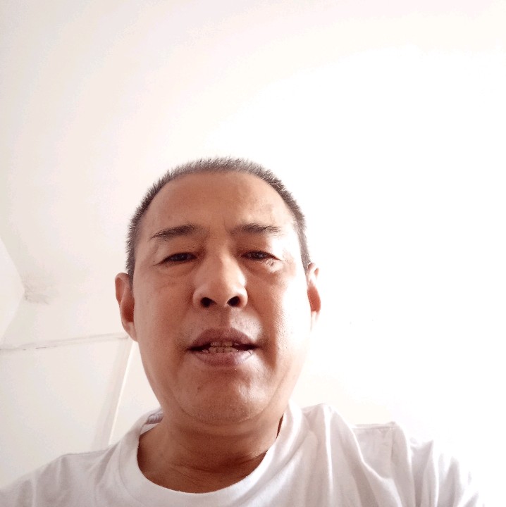 丝袜向缓慢的照片