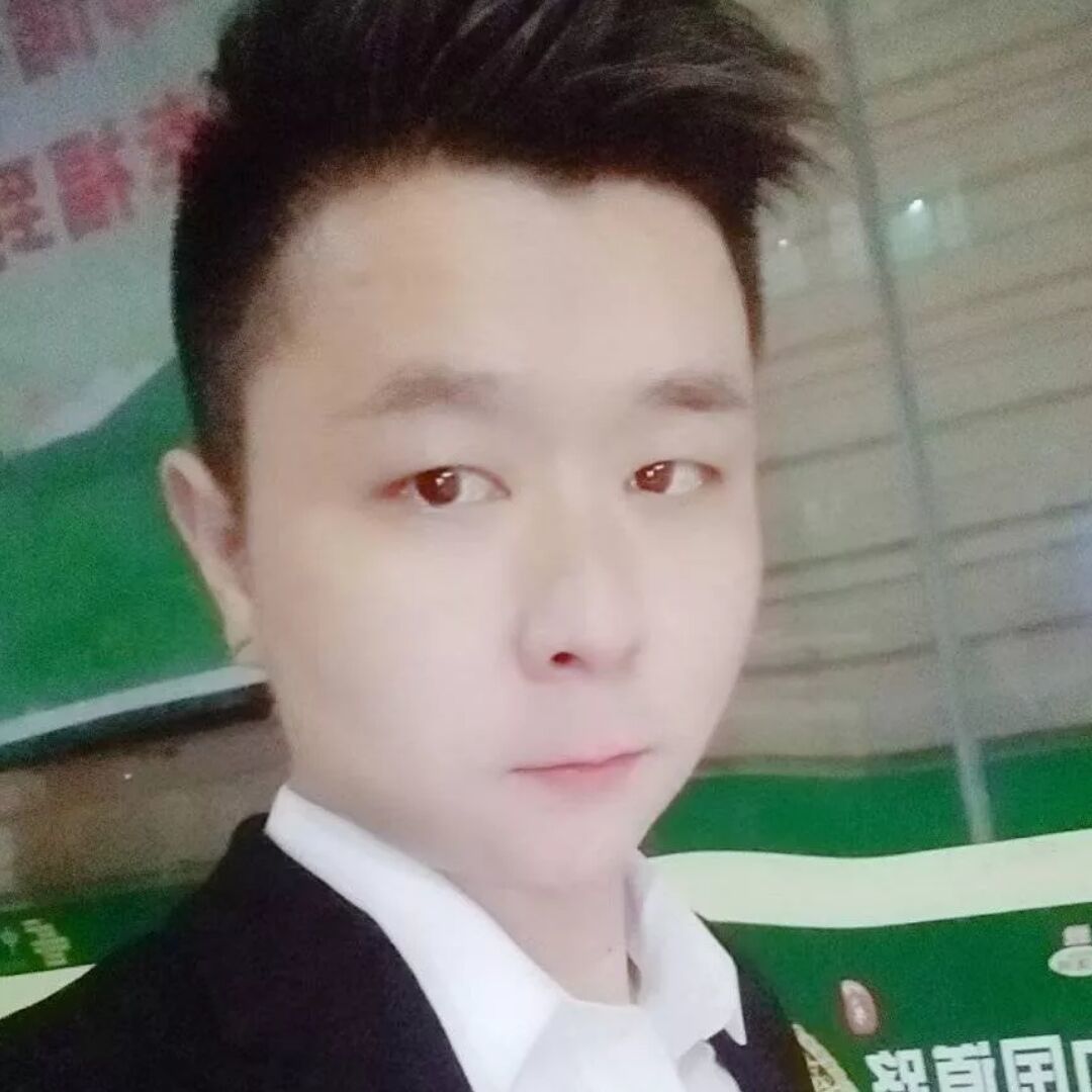 电脑苦恋着急的照片