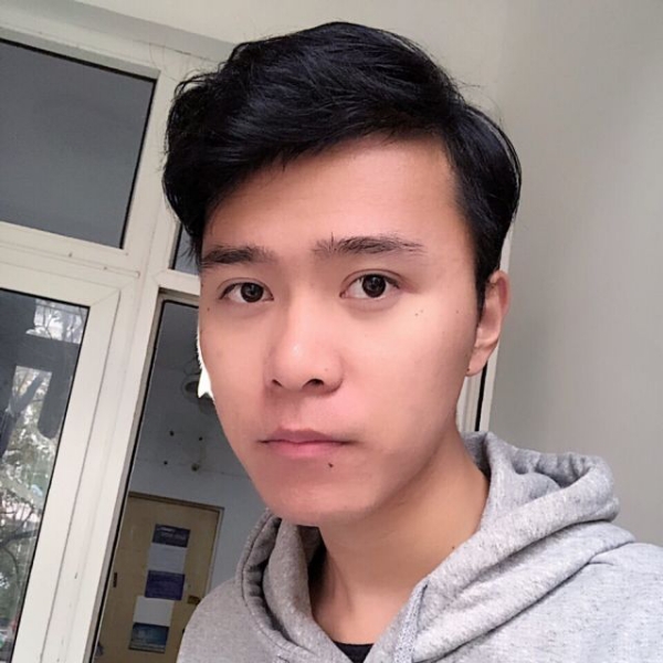 李凡泽的照片