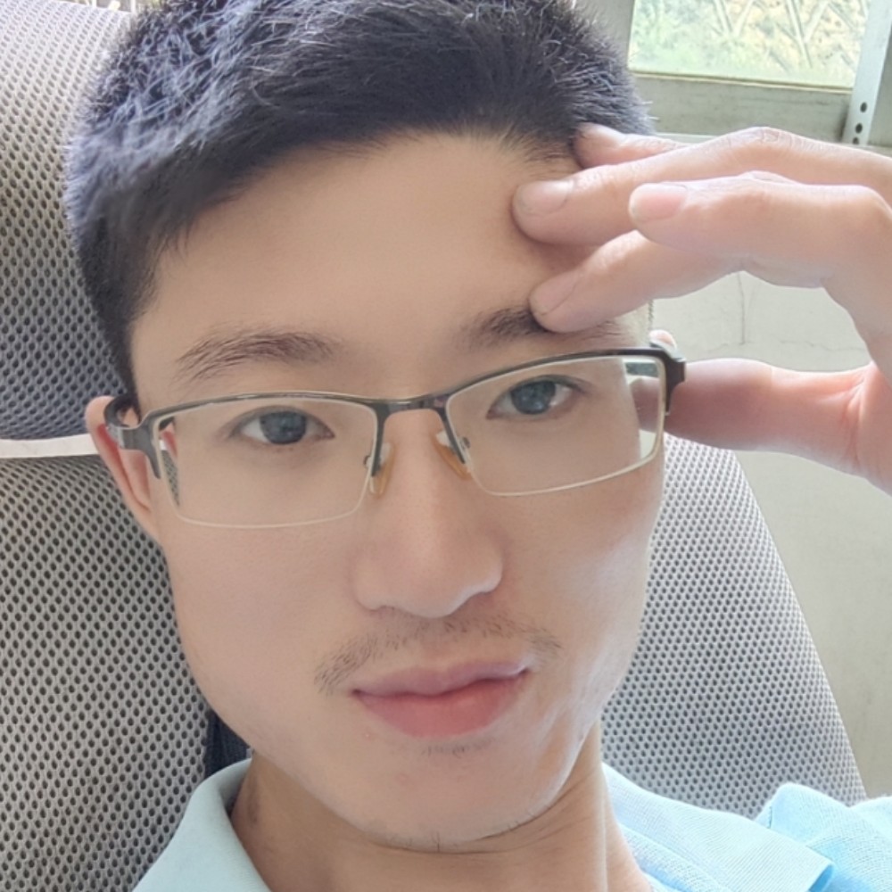 迷离邂逅冷月的照片