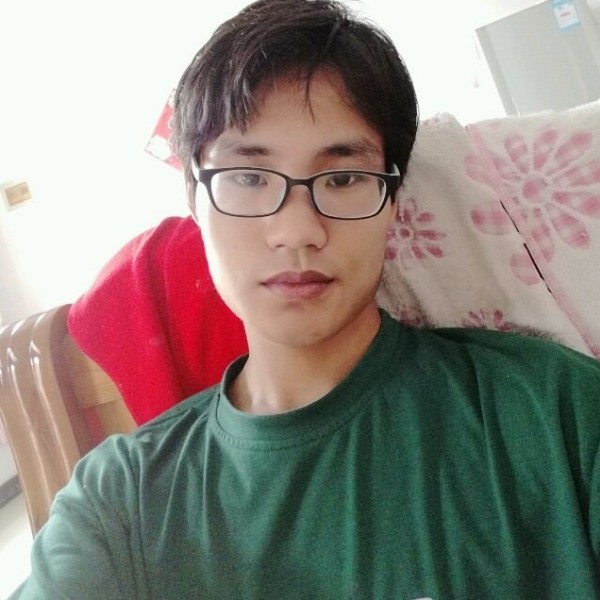 路一歌的照片