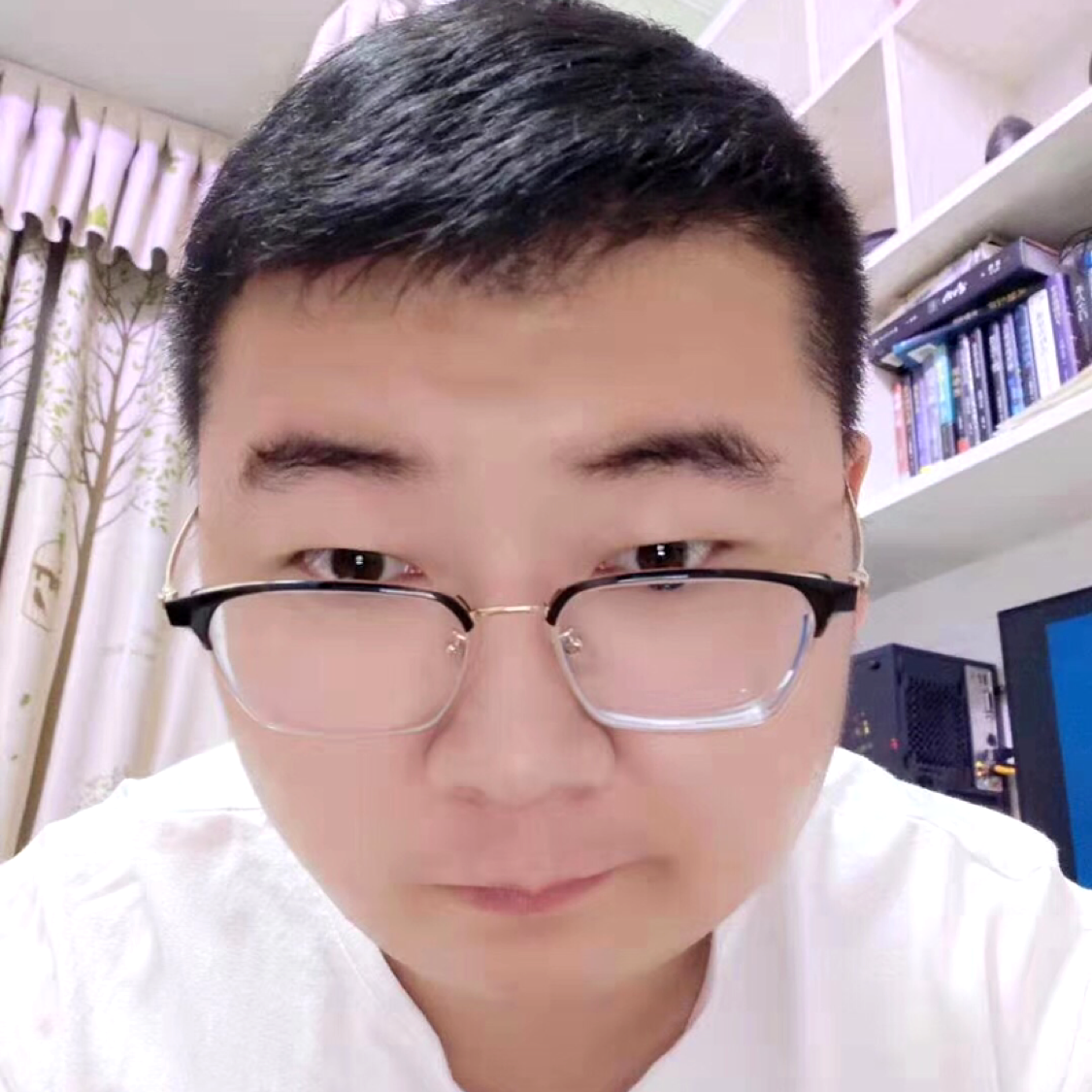 买菜市民辜先生的照片