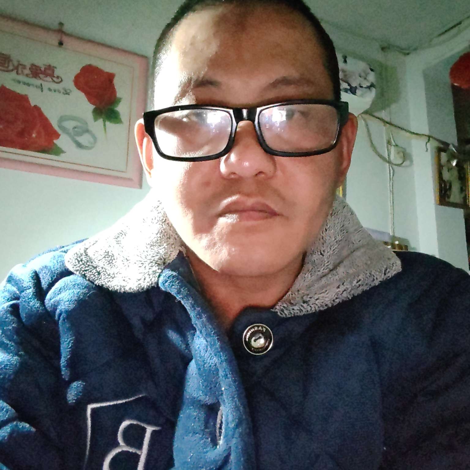 欣慰倾心霓裳的照片