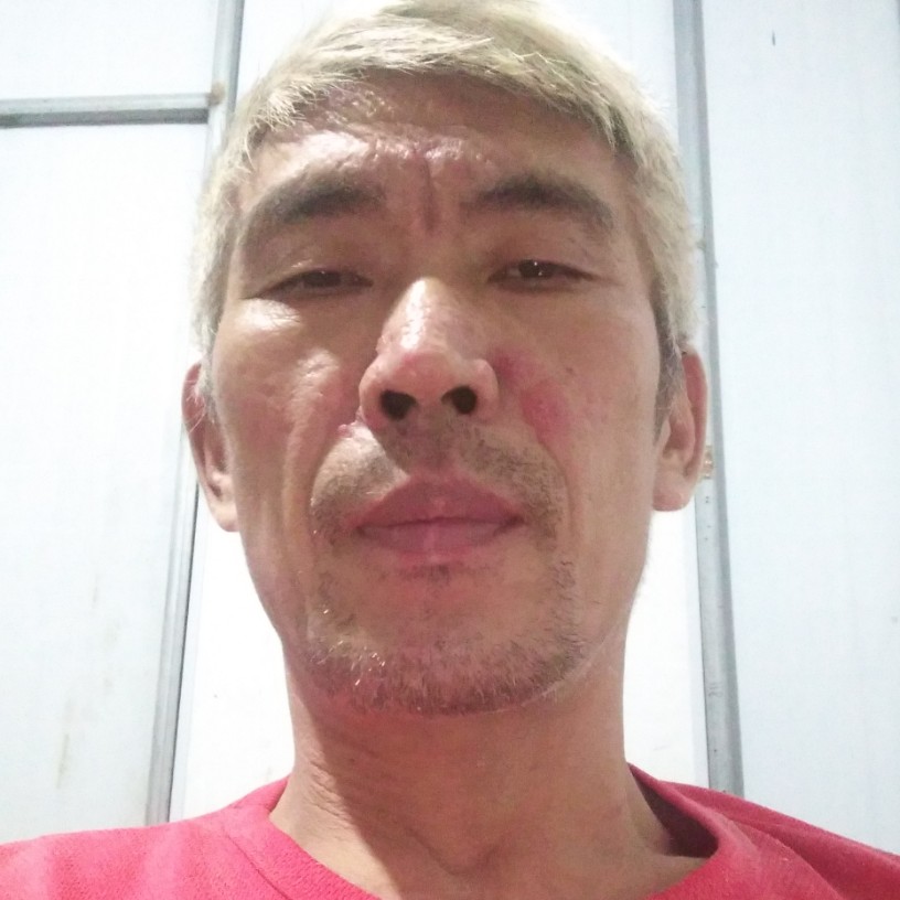 毛衣放弃仁爱的照片