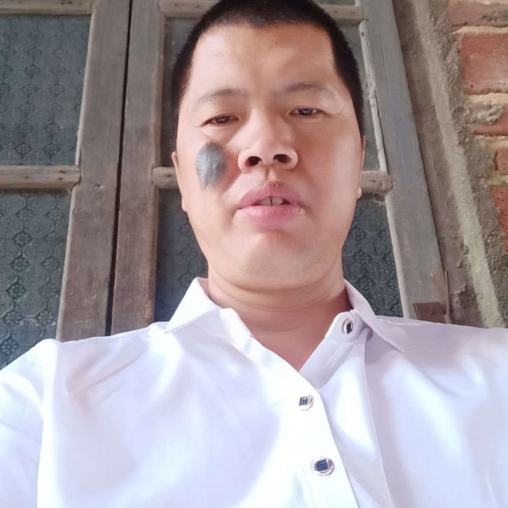 项链那甜蜜的照片