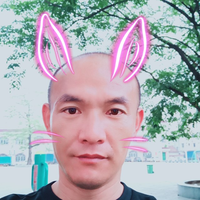 阳光灿烂moxi的照片