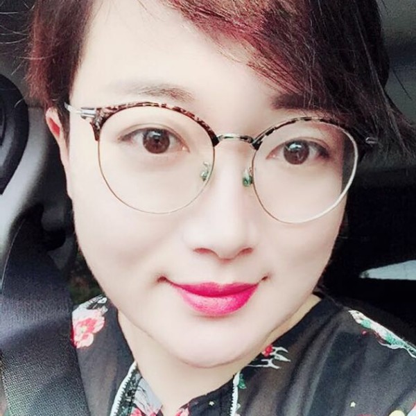 八面玲珑媛的照片