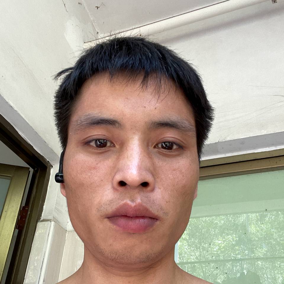 等爱的李国义的照片