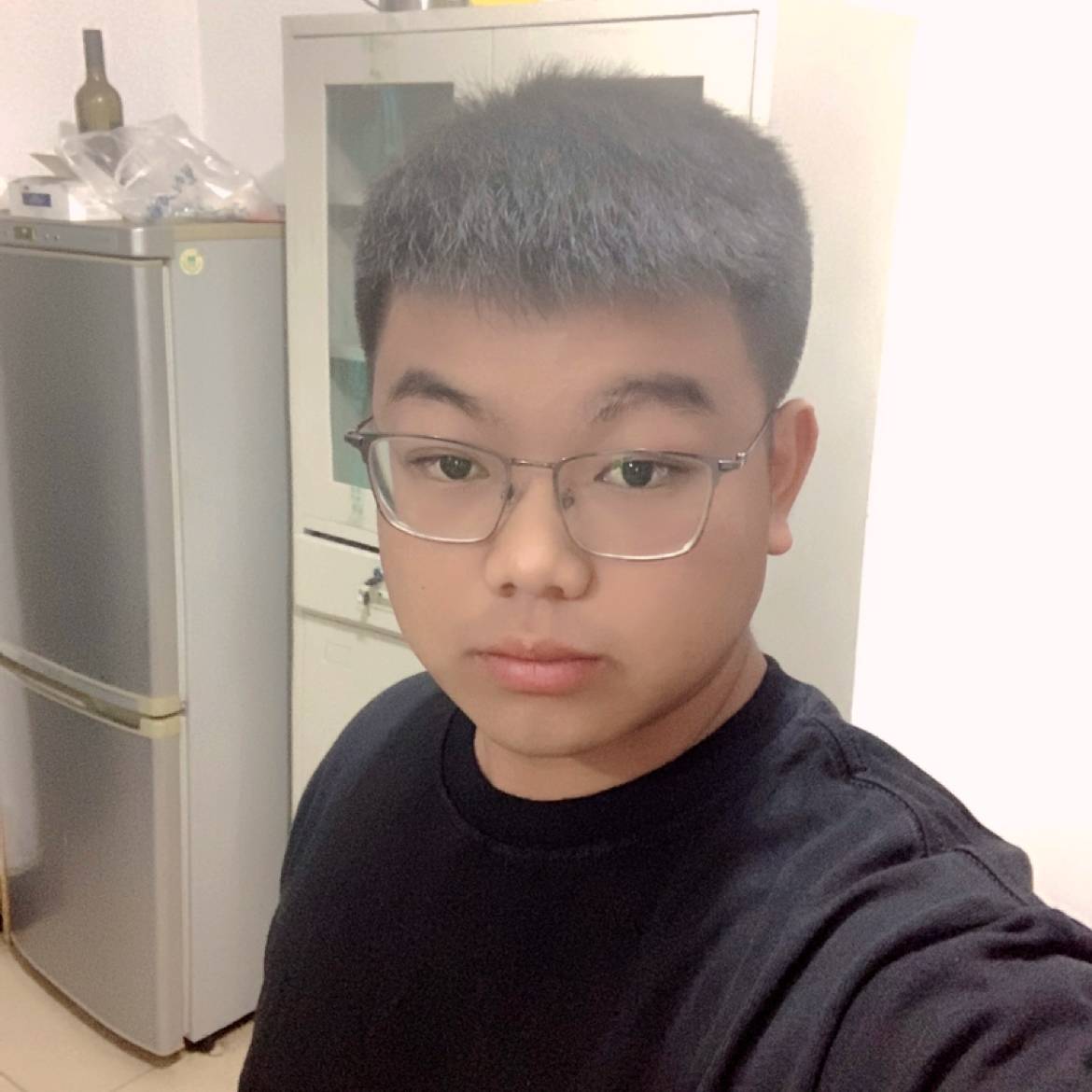 合适等待眼睛的照片