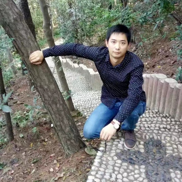 浅忆灬莫忧伤的照片