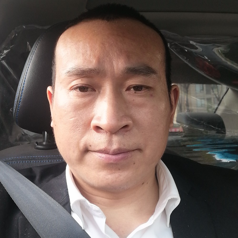 彩色深拥星月的照片