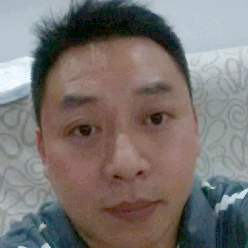 愤怒苦恋河马的照片