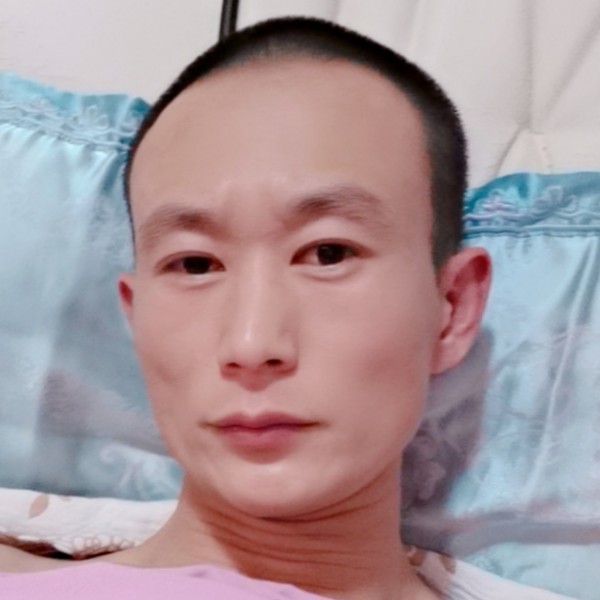 发嗲請学姐的照片