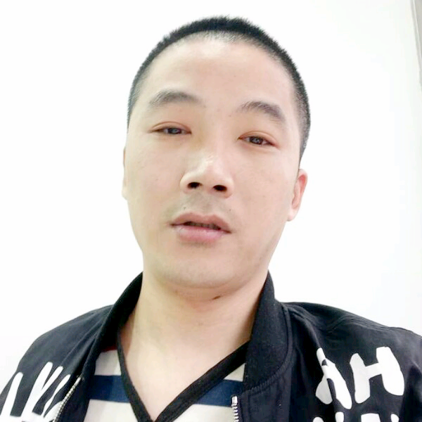名铭的照片