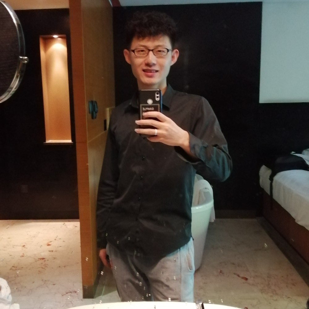 落寂之鹏的照片