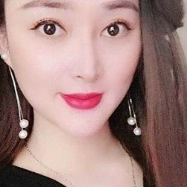 雪碧乐观小美的照片