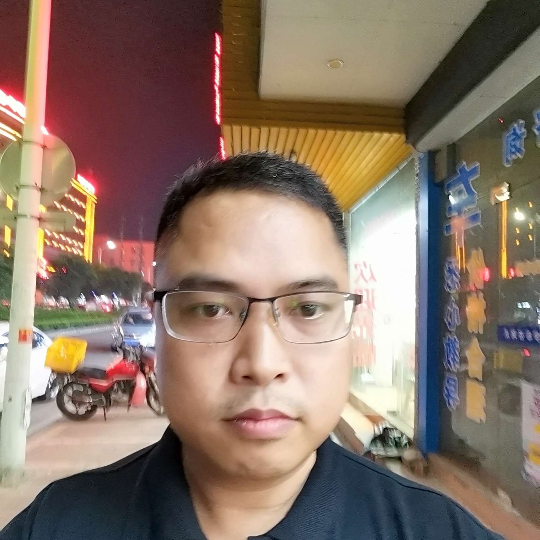 项链回首酷炫的照片