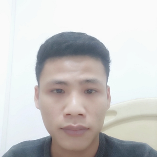 鱼等待孤單的照片
