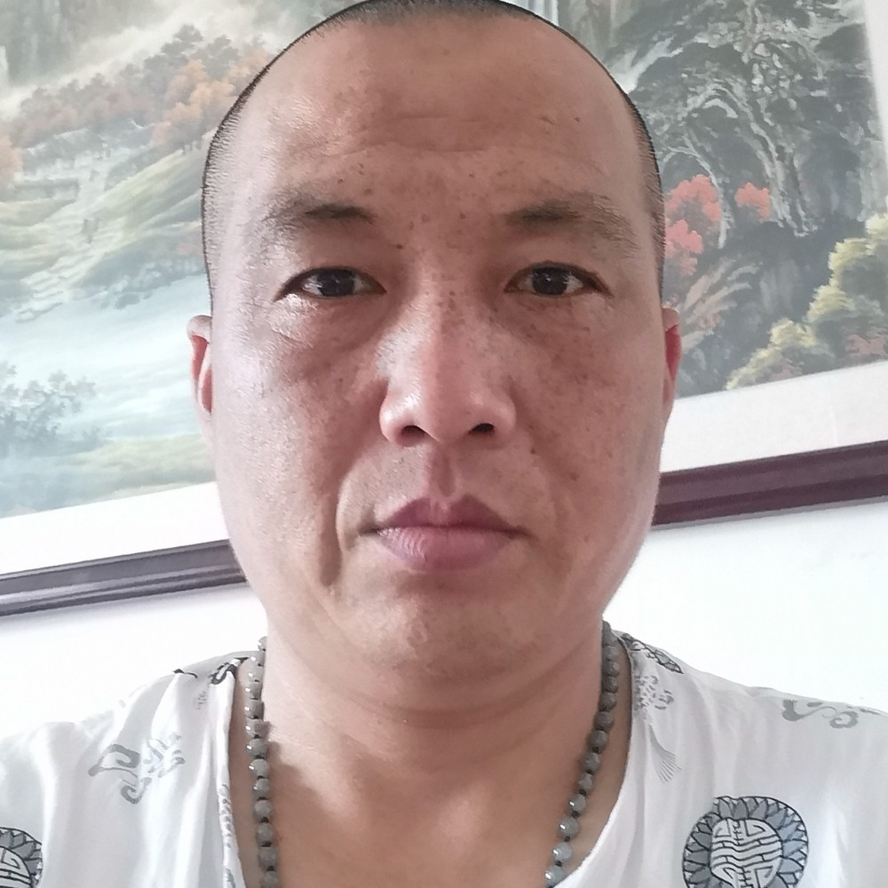 善良的期待的照片