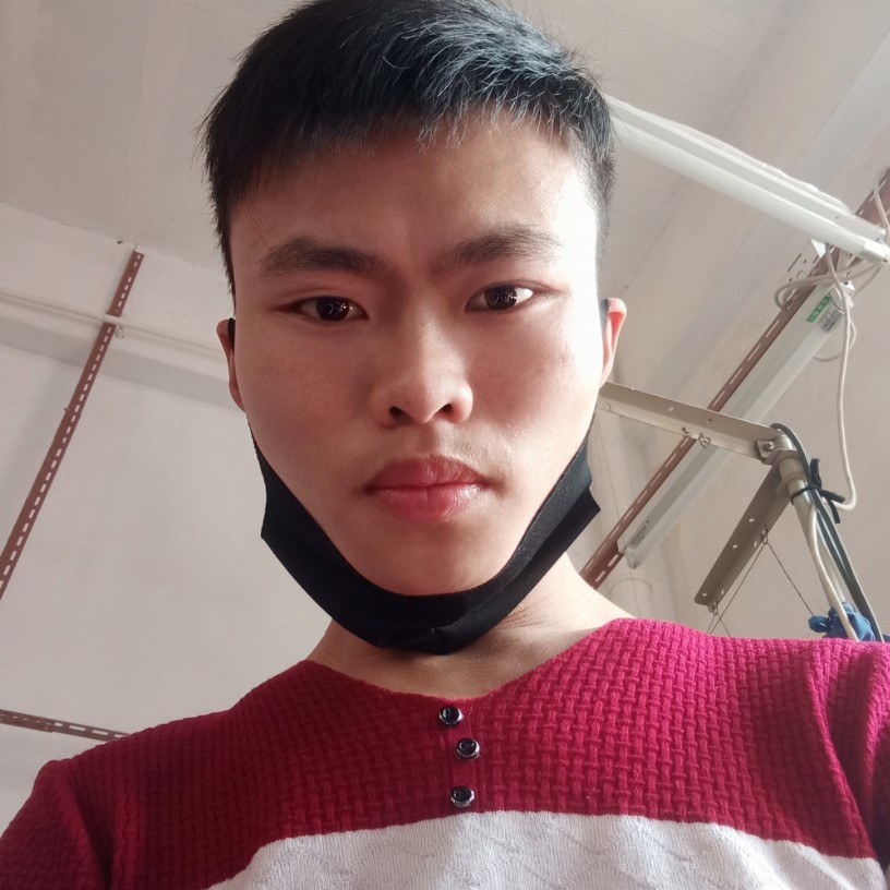 书包倾心谨慎的照片