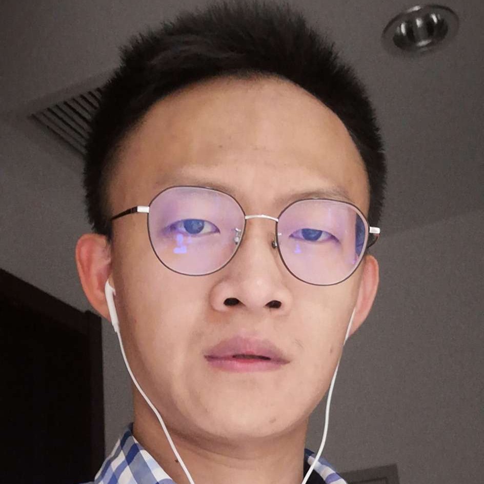 专注的鱼的照片