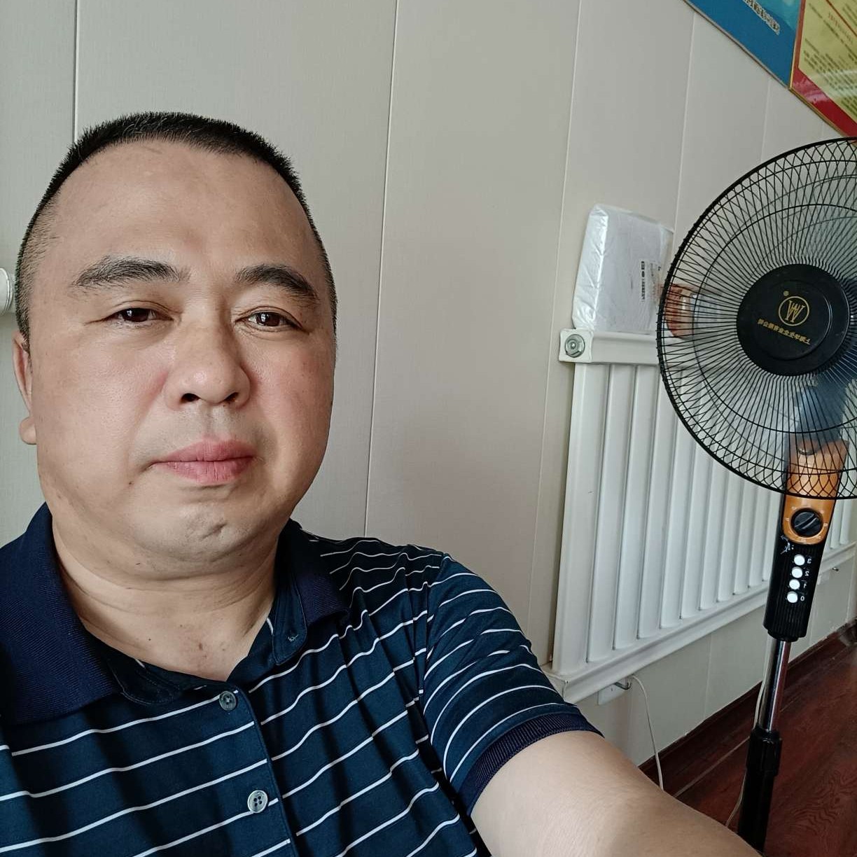 莲塘山人的照片
