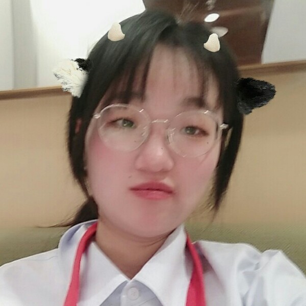 陆灵卉的照片