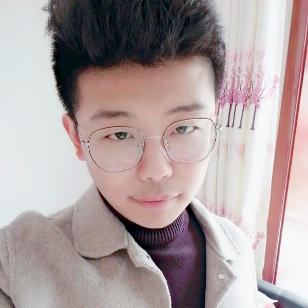 古城小巷的照片