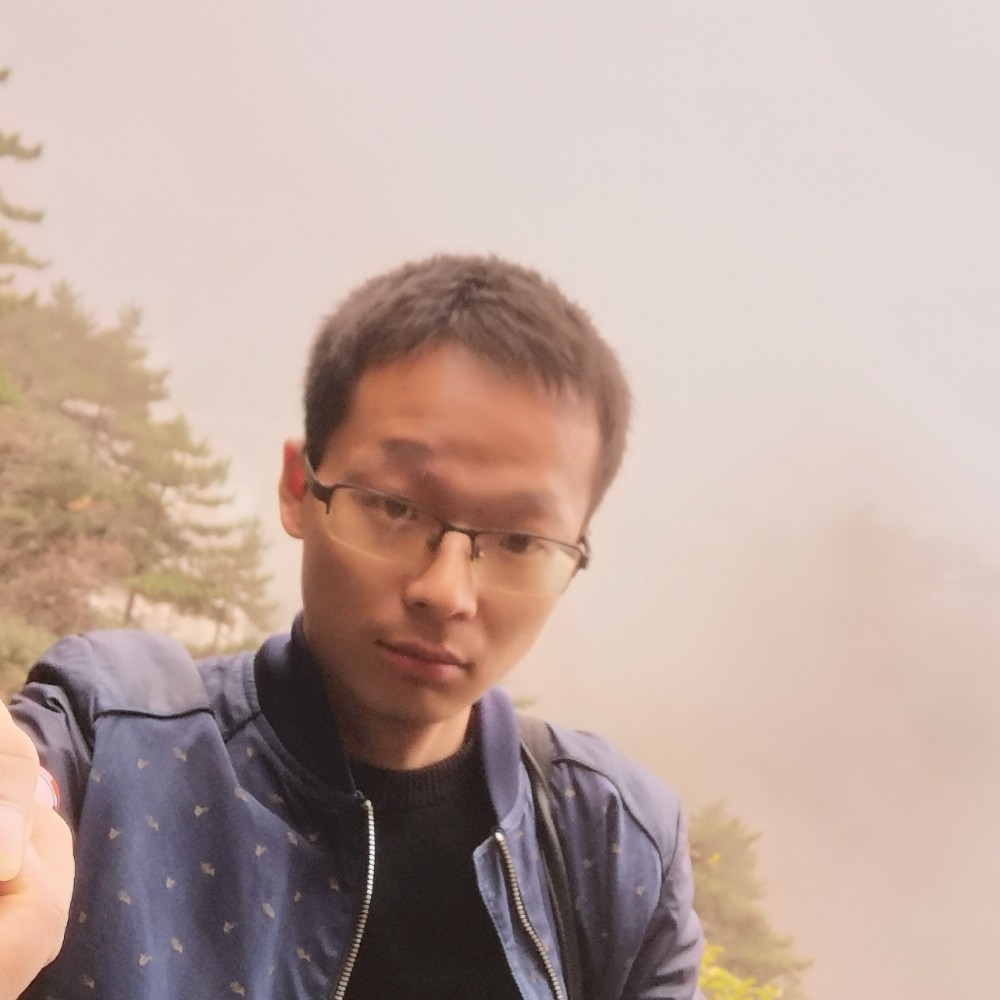 黑裤闪闪的照片