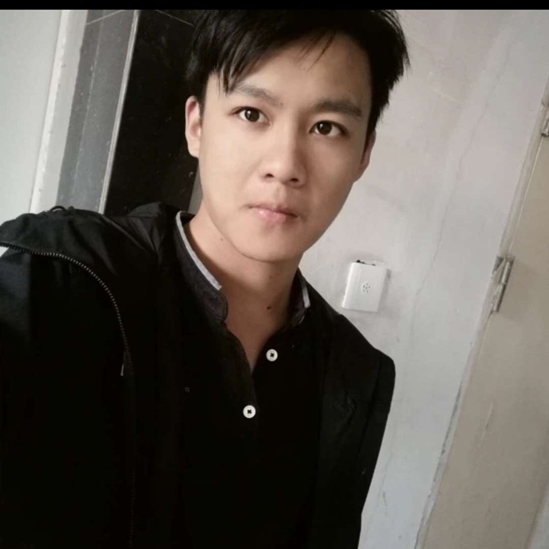 易剑心的照片