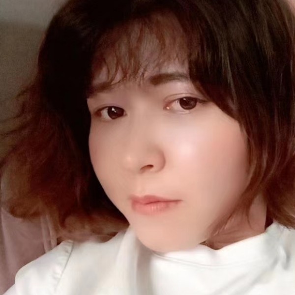大方向小熊猫的照片