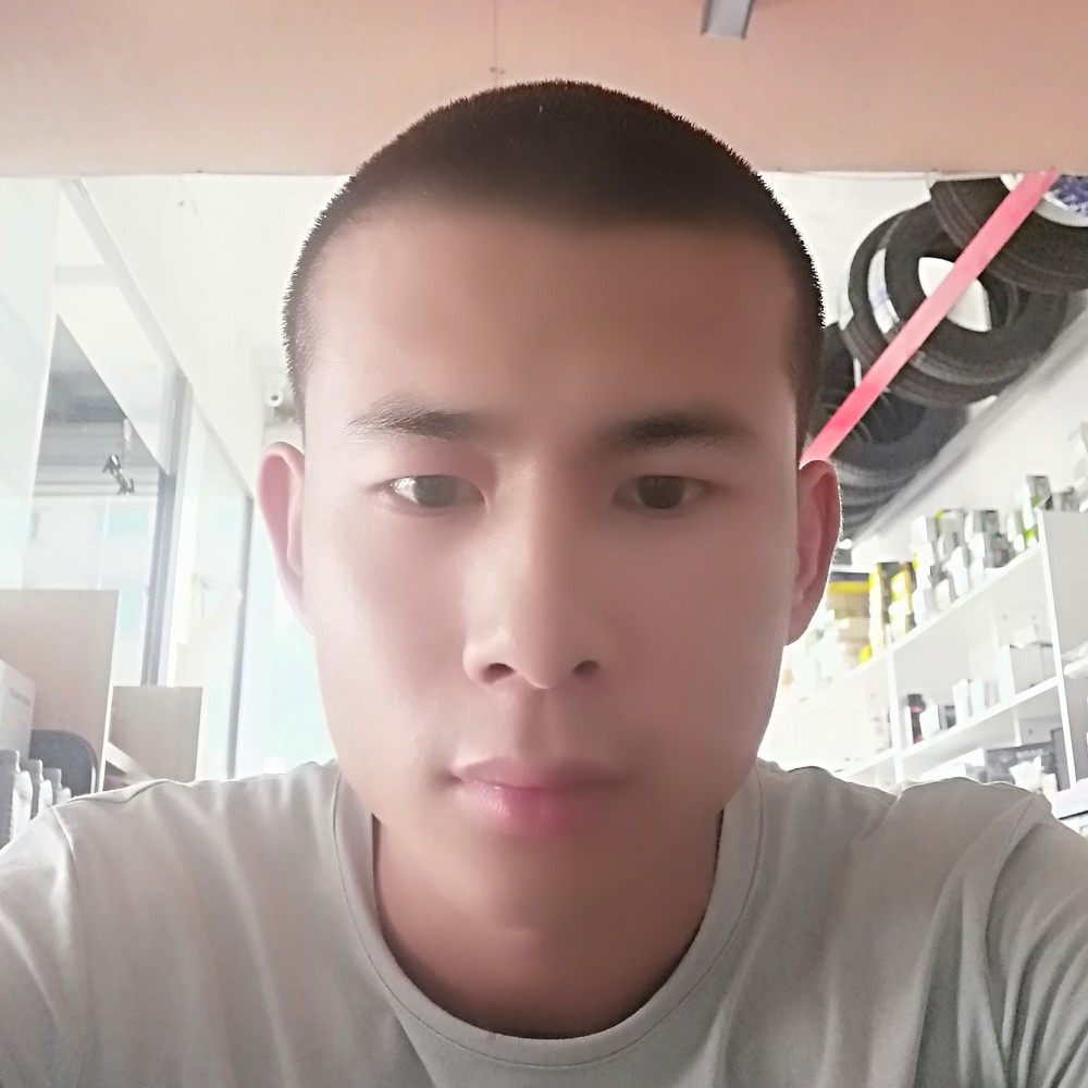 溪流搞怪的照片