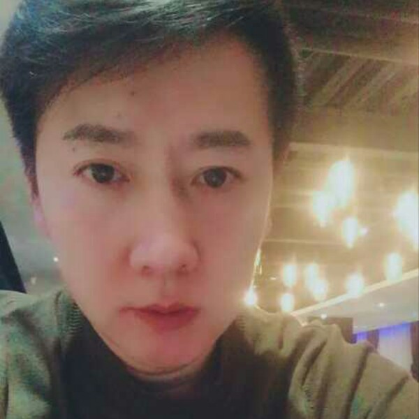 美好和信封的照片