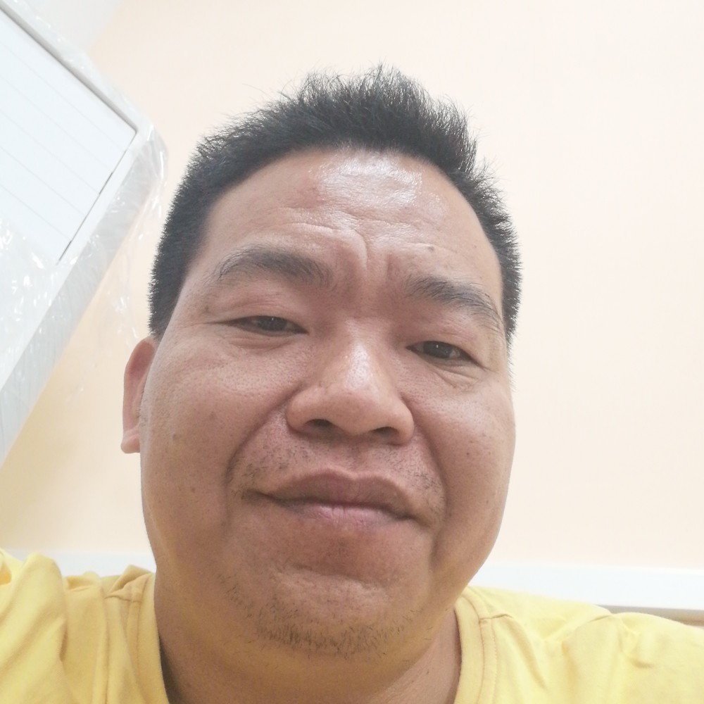 蛋挞漫步贤惠的照片