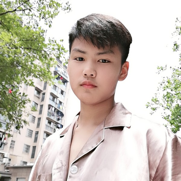 板栗与微笑的照片