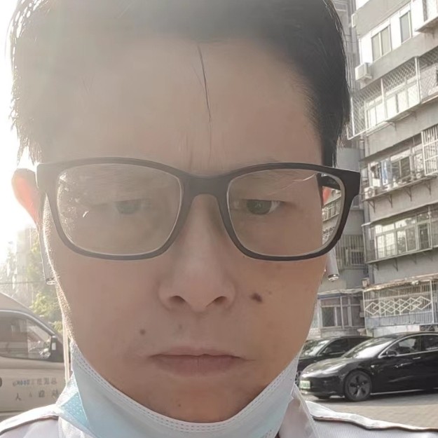 星辰坠海的照片