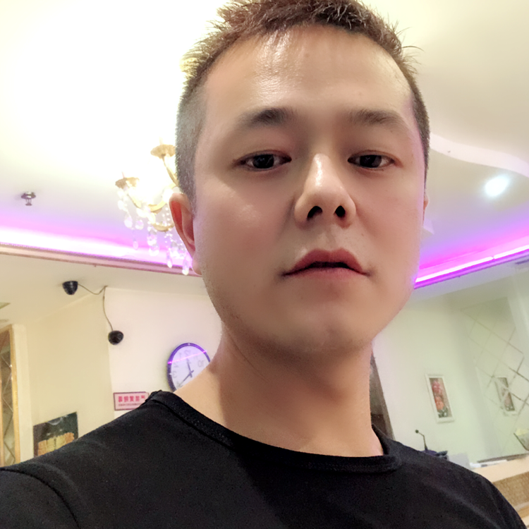 期待与阔达文星的照片