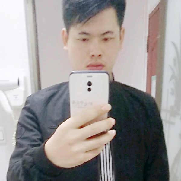 钢笔邂逅典雅的照片
