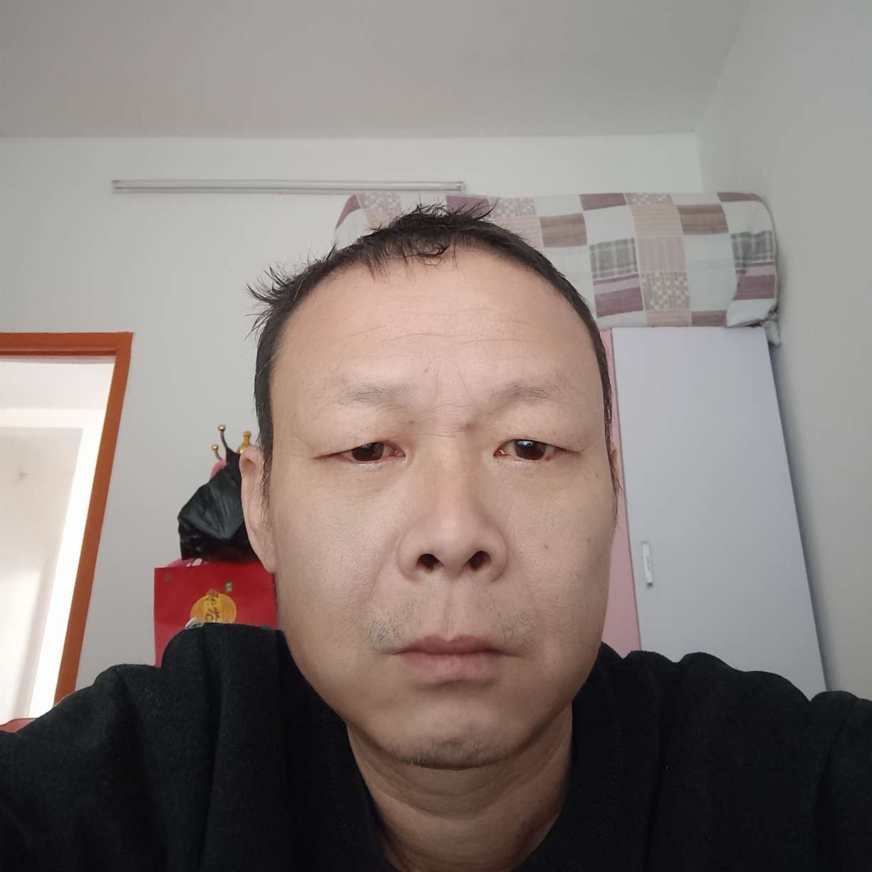 身影遇見幸福的照片