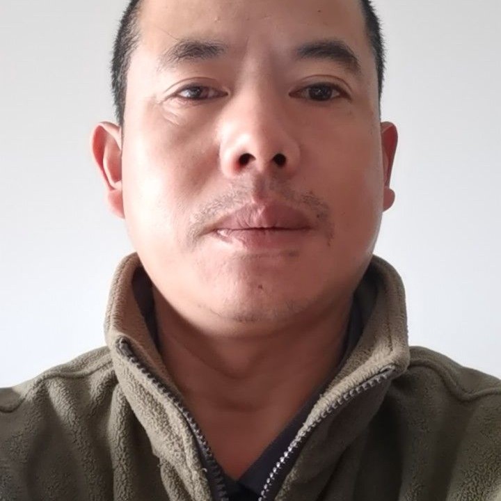 灼热踢凉面的照片